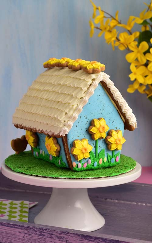 How to make Speckled Gingerbread House for Easter