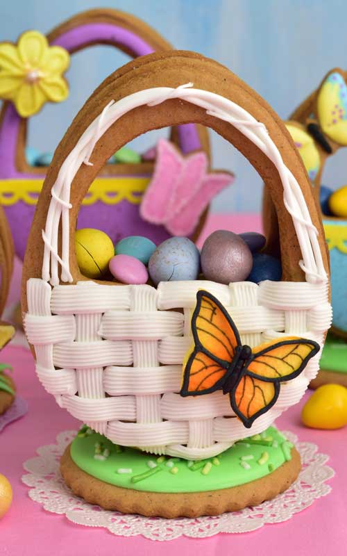Basket Weave Easter Egg Cookie filled with candies
