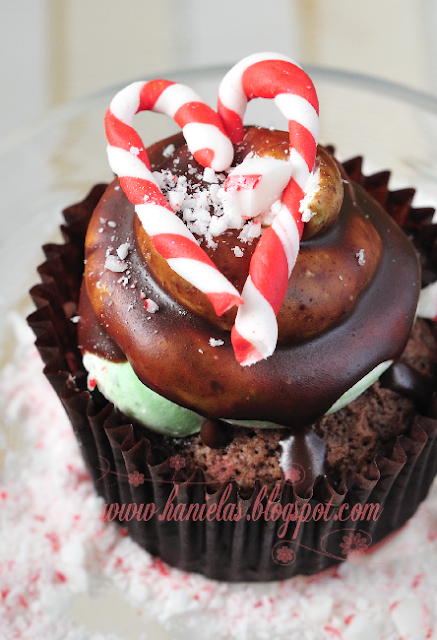 Candy Cane Fondant Toppers