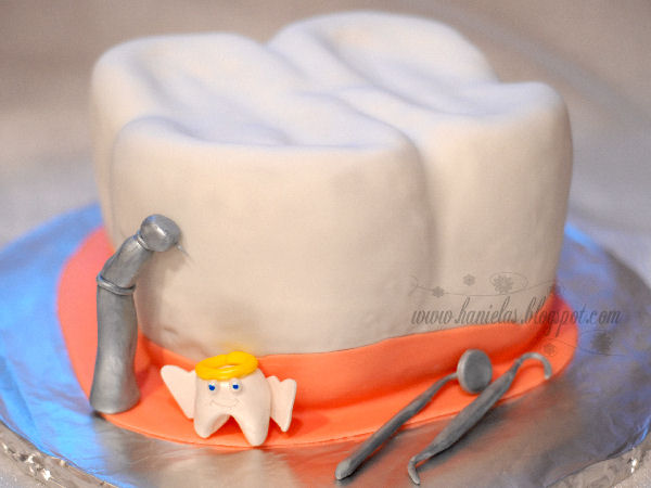 My 1st Carved Cake – Tooth Cake