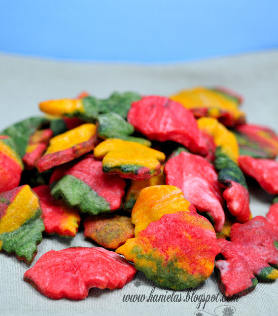 Colorful Fall Cookie Leaves