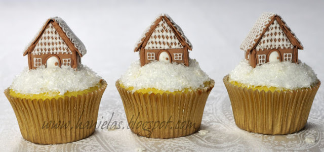 Gingerbread House Cupcakes