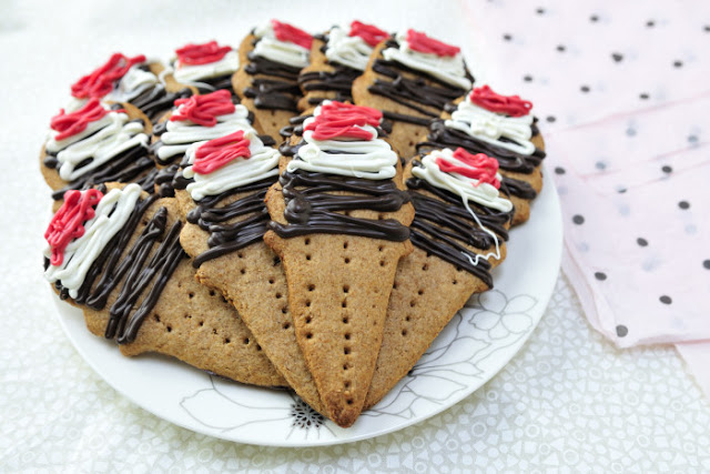 Ice Cream Cone Graham Crackers