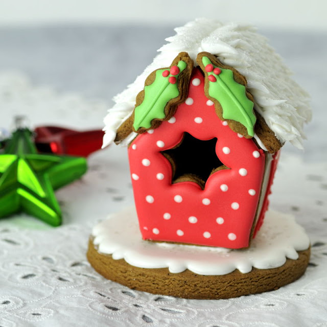 Gingerbread Bird House Tutorial