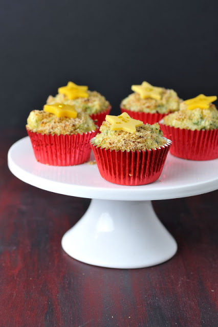 Red Carpet Mac & Cheese Broccoli Cupcakes