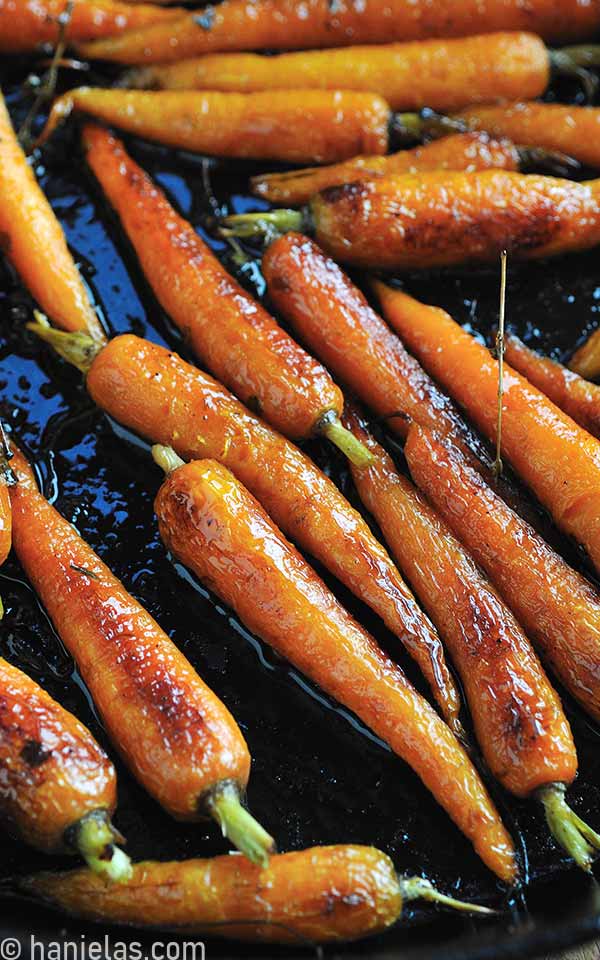 Simple Honey Glazed Roasted Carrots