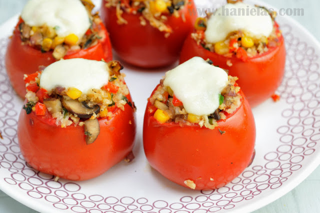 Tomatoes Stuffed with Mushroom Filling