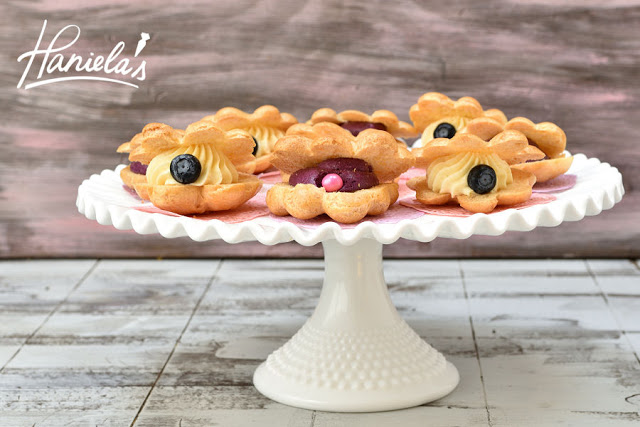 Seashell Cream Puffs with Blueberry Mousse