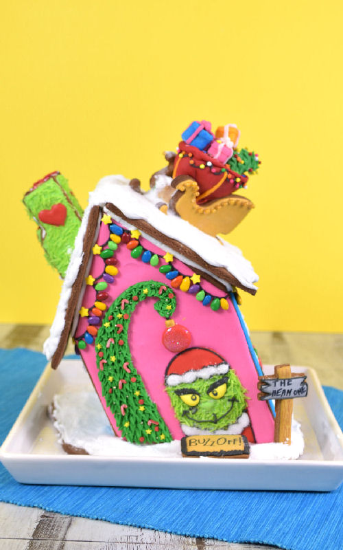 How to make Grinch Gingerbread House