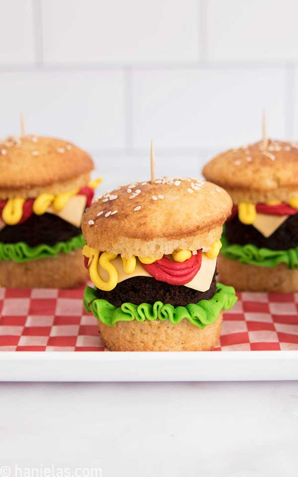 Hamburger Cupcakes and Cookie Fries