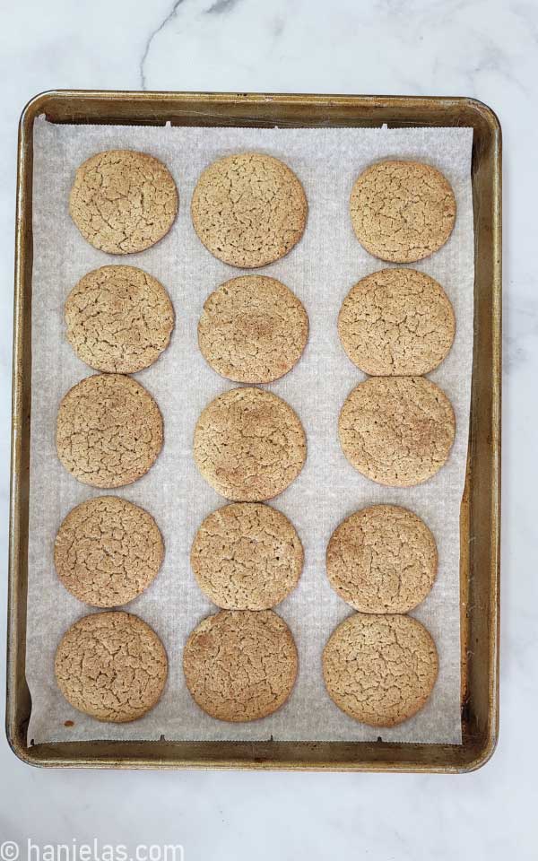 Baked cookies on a baking sheet.