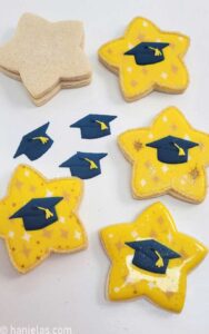 How to Decorate Graduation Cap Star Cookies - Haniela's: Sweet & Savory